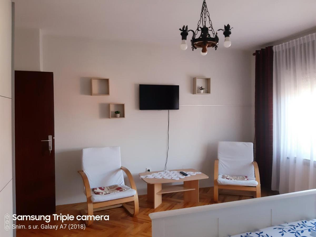 Rooms & Apartments Amelee Zagreb Exterior foto